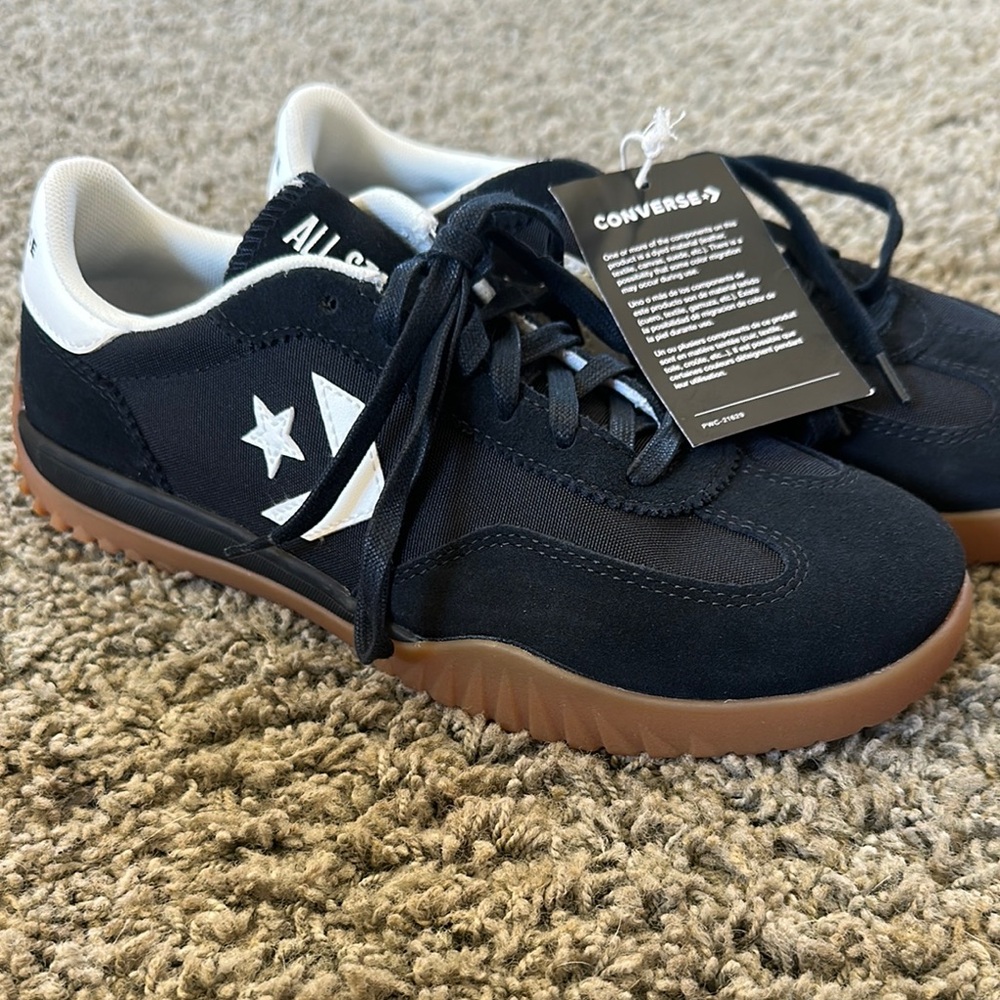 Converse run star trainer m/7 w/8.5